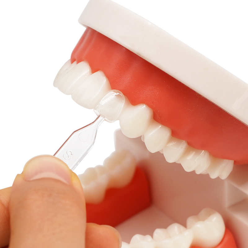 ชุดแม่พิมพ์วีเนียร์ฟัน 30 ชิ้น - Teeth Whitening Moulds บทวิจารณ์และราคา
